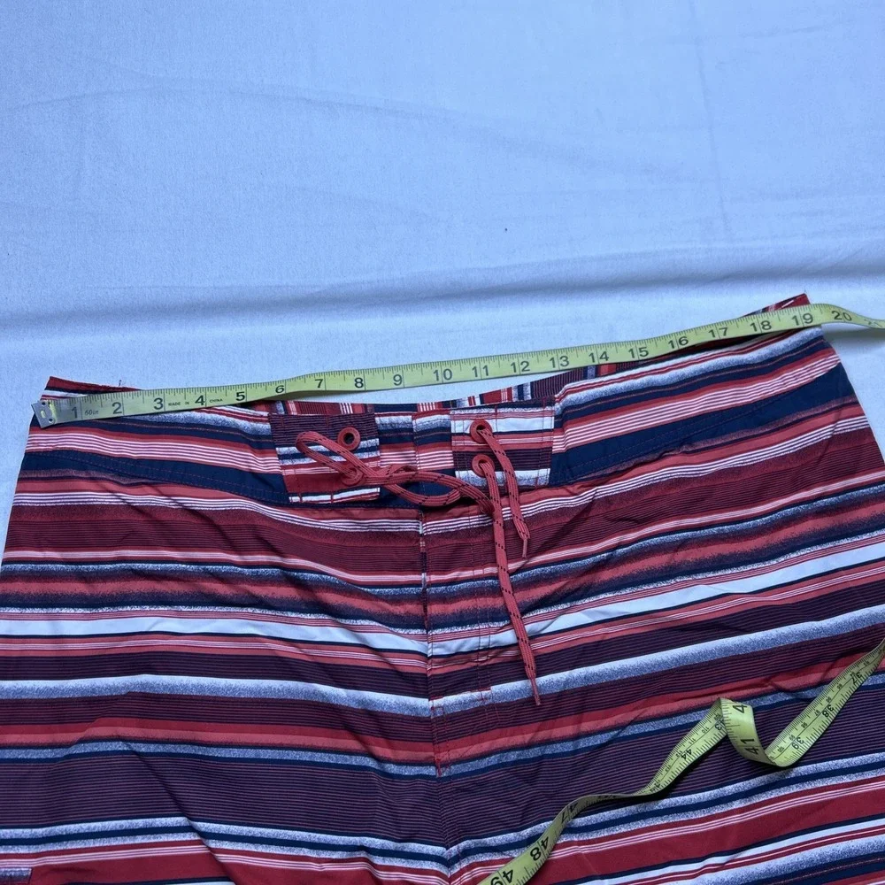 Columbia mens PFG Boarding Shorts 40 Beach Swimming Surfing Red Striped